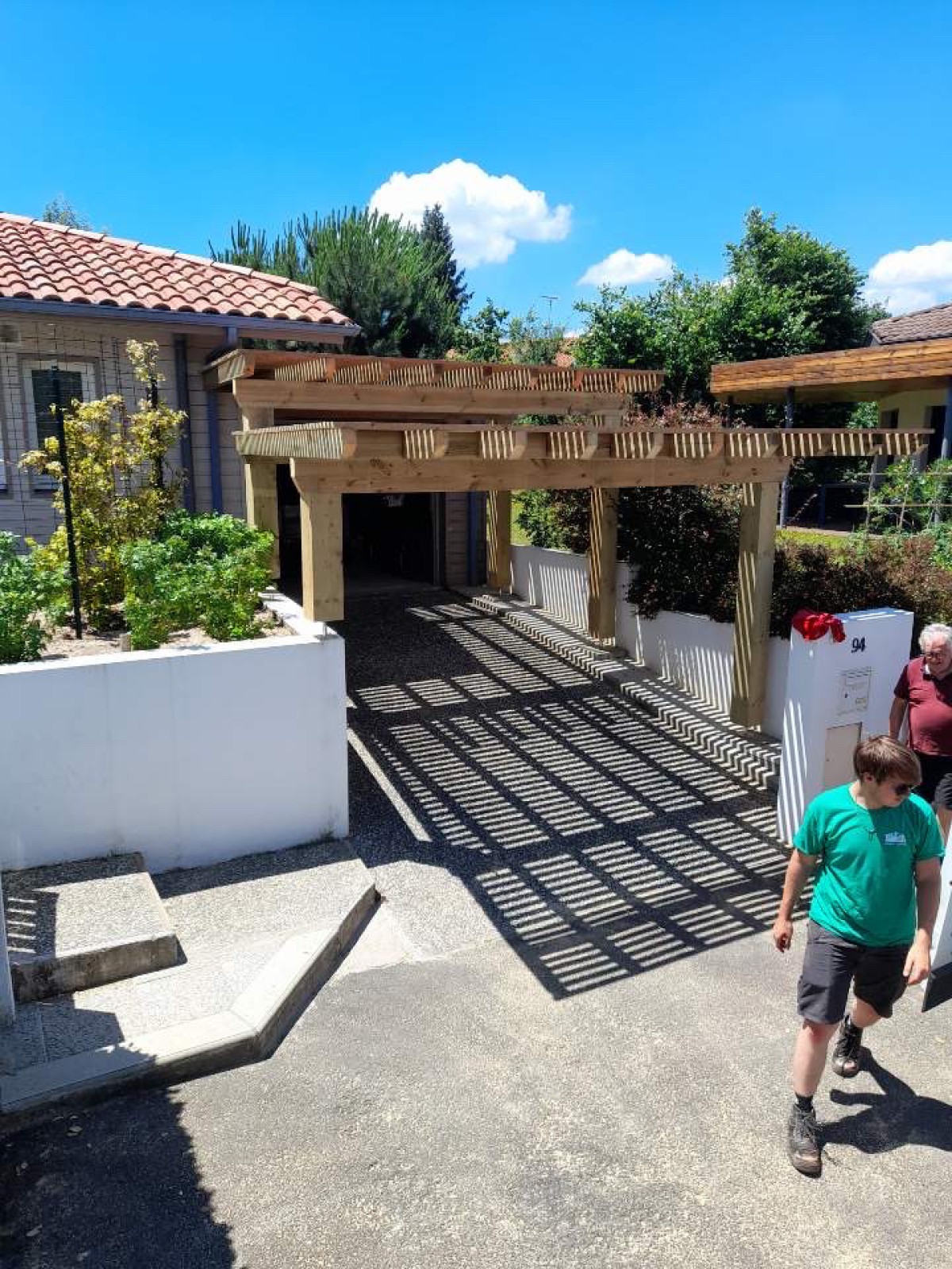 Fabrication d'un carport en charpente bois traditionnelle sur mesure à Saint-Paul-lès-Dax (40990)