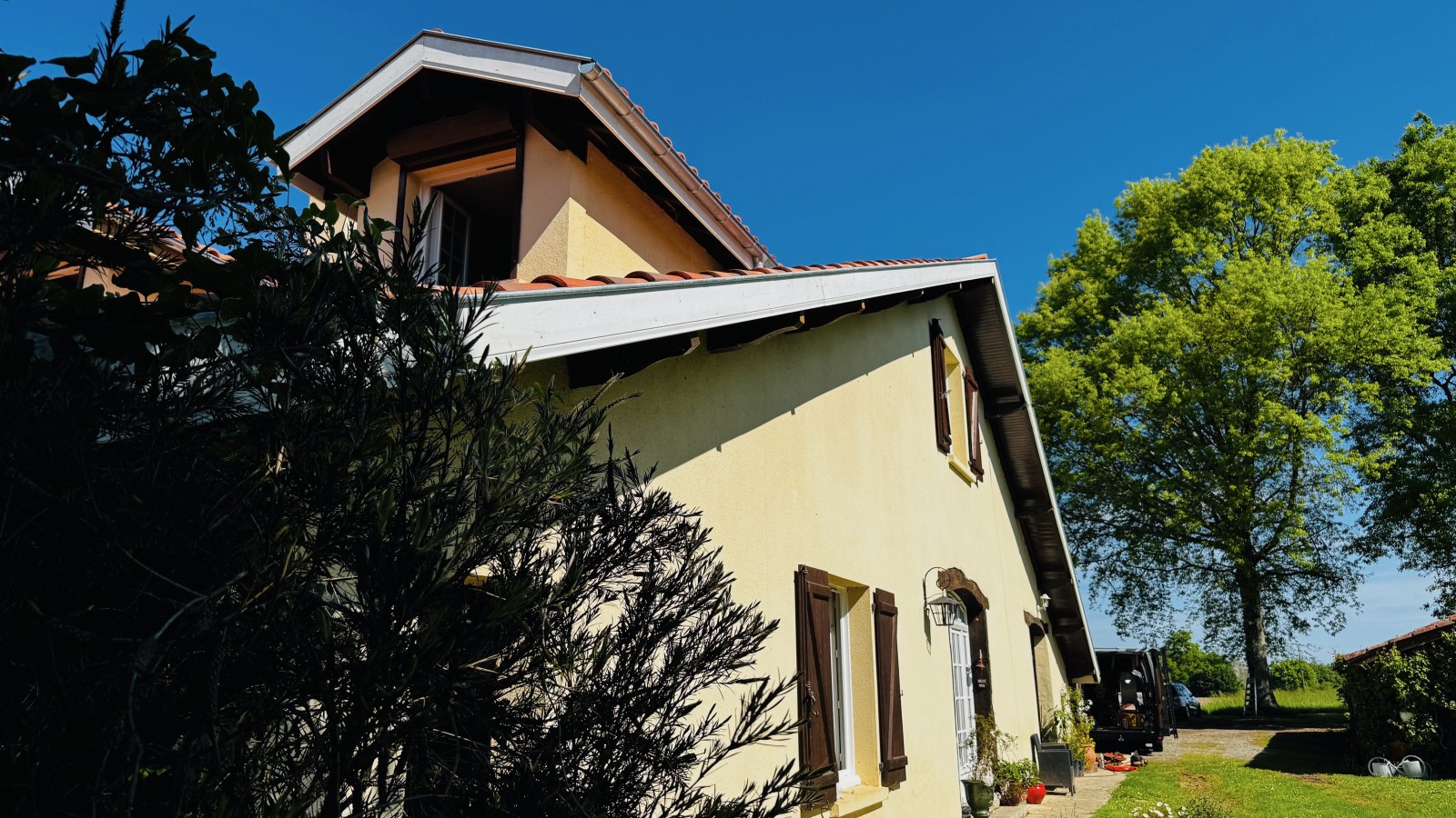 Rénovation énergétique complète et toiture pour votre maison à Dax dans les Landes